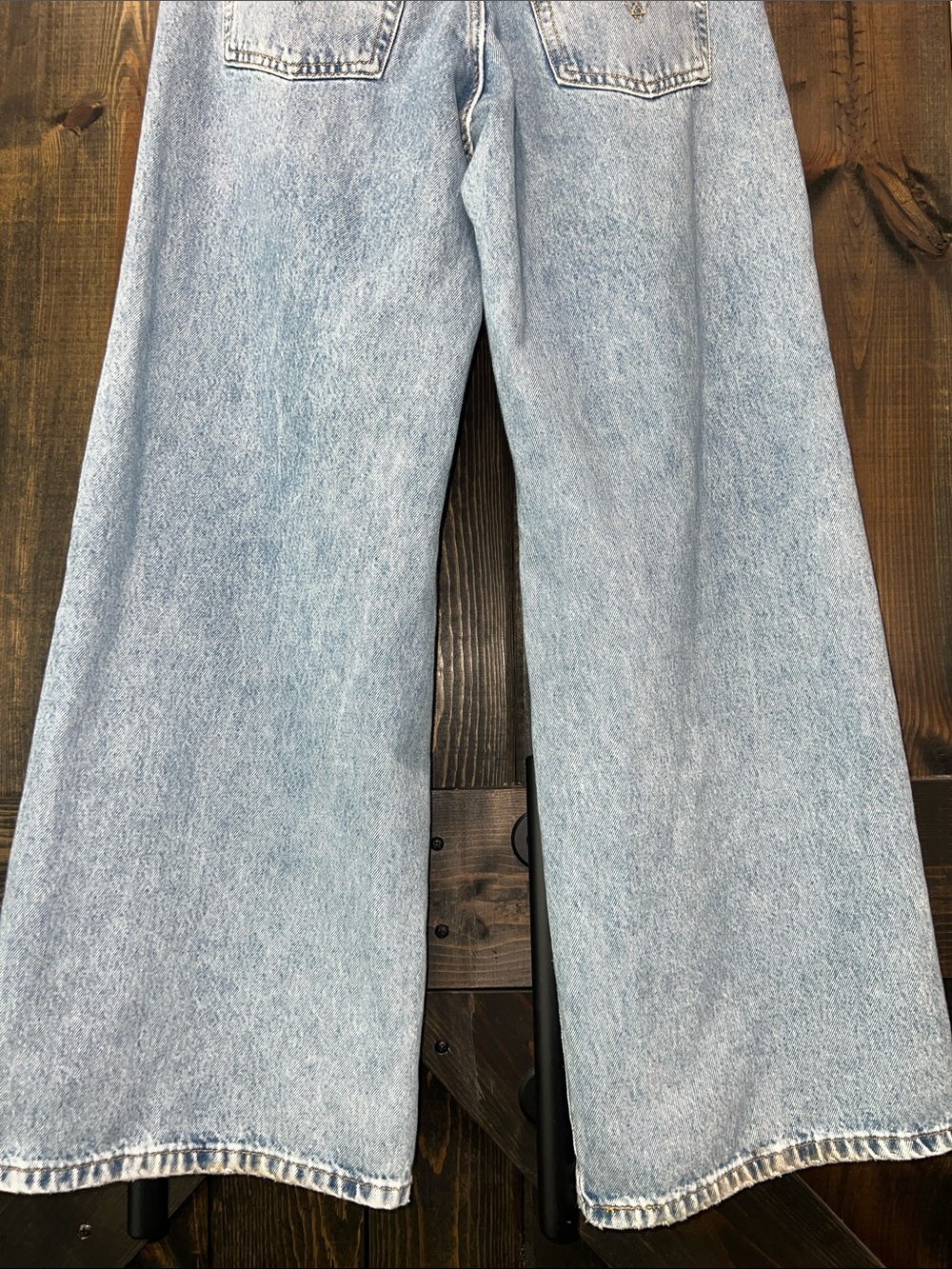 Levi's '94 Baggy Wide Leg Jeans 28 Distressed Light - Picture 6 of 12